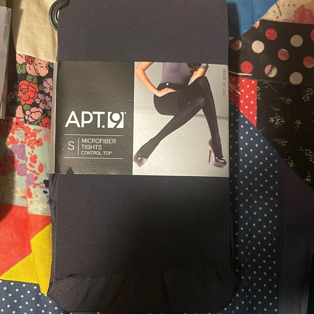 APT. 9 Women's Assorted Color Tights Buy 2 get a pair free 

A lot Available - Picture 2 of 5